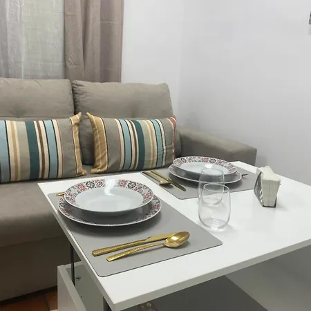 Petit Luxe A * Toledo