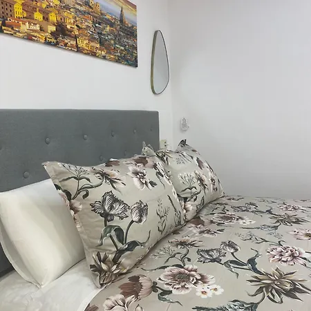 Appartement Petit Luxe A *