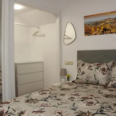 Petit Luxe A * Toledo