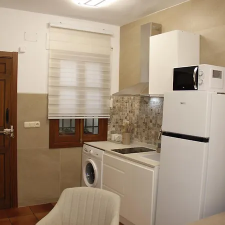Petit Luxe A * Toledo